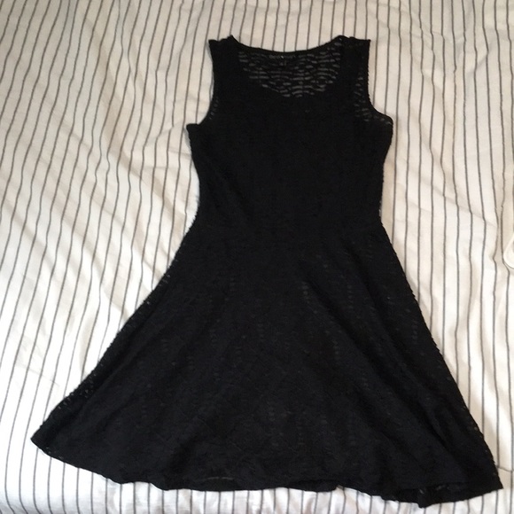 derek ♡ heart Black Textured Dress - Picture 1 of 2